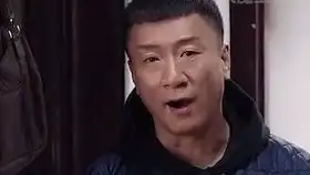  蔡徐坤快本大秀舞技,欧阳娜娜表情是亮点,粉丝直呼帅气可爱