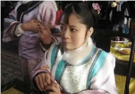  当年甄嬛传里的那些小角色如今都已成为热度女王