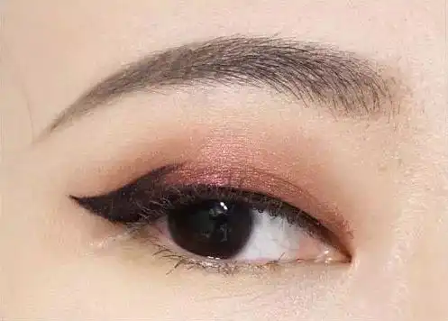  如何可以更性感和妩媚让自己更加吸引人