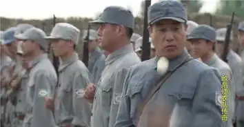  抗日神剧现包子雷,胡萝卜夜壶会爆炸,能吃也能炸