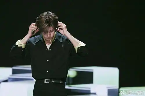 不是线下这个易烊千玺语音包活动谁设计的啊