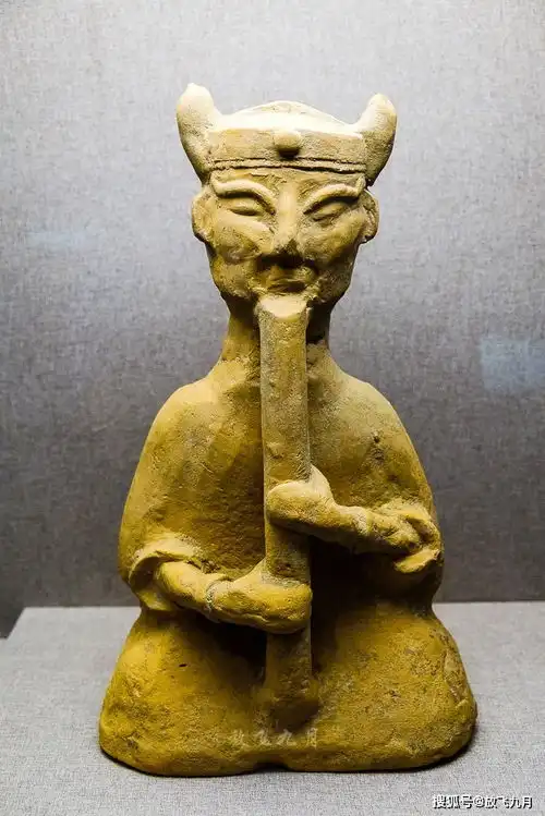  6000年前古人表情包多可爱国博看展,领略彩陶唐三彩魅力