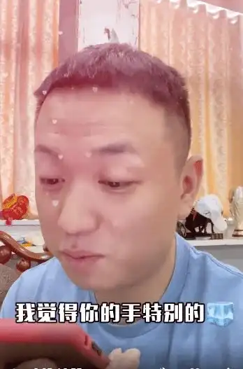  王思聪求爱失败遭女方反杀被骂是舔狗药水哥疑内涵当舔狗没好果子吃