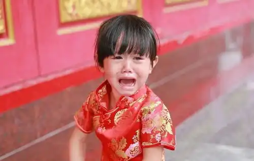  男猫三点水,女猫一丘田,是什么意思