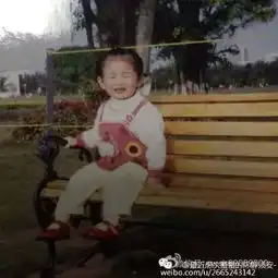  皱眉小姑娘表情包妹子长大啦她现在画风这样