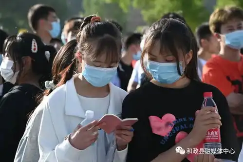  请您查收一份和政县高考表情包