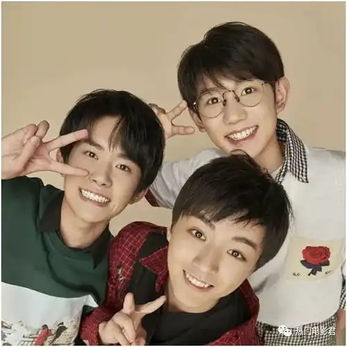  tfboys经纪公司否认解散传闻,粉丝对公司声明中的这一做法表示不满