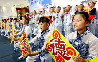  芜湖举行大型优秀童谣传唱比赛弘扬传统美德