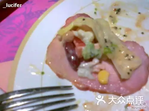  人山人海国际美食会家天下广场店