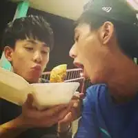  贱萌的情侣头像我会冷暖自之更会好自为之