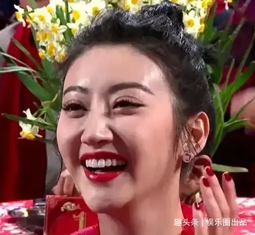 女明星没憋住笑场时,刘亦菲不再仙气,赵丽颖像小孩,杨颖太真实