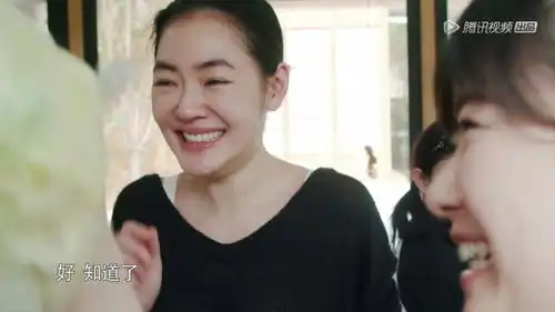  小s的脸怎么了表情包女王脸崩现场毫无颜值节操被群嘲