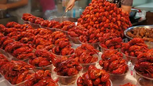  嗨爆大包头2018东河龙虾节暨网红美食节,7月13日盛大开幕领福利啦