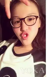  傅园慧表情包实力圈粉耿直girl扮起美来也蛮拉仇恨呢