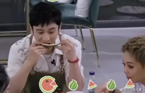  黄晓明吃西瓜白皮都啃嘴里了,丁真看懵,竟忘记嚼自己嘴里的瓜