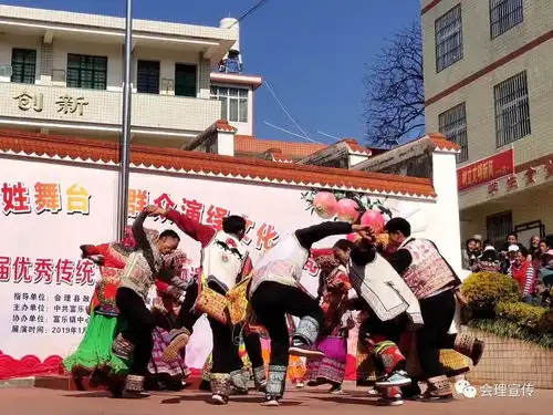  富乐镇举办第一届优秀传统文化非物遗产展演节
