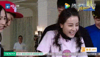  迪丽热巴跑男动态表情包集合,被这位反差萌元气少女萌化了