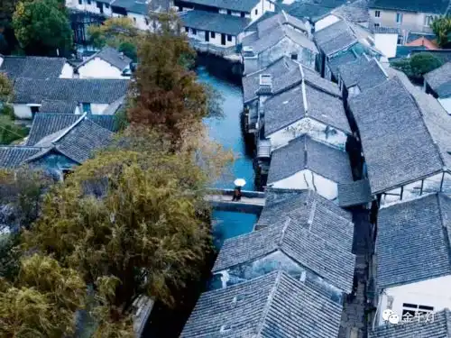  开启美颜模式,这里的农村环境大变样